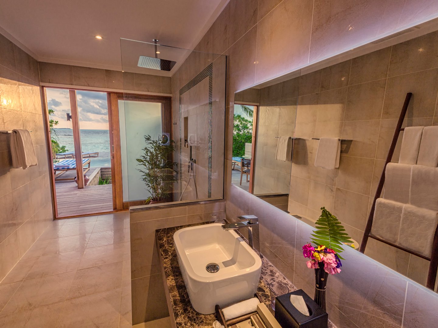 HurawalhiBeachPoolVillaBathroomInterior