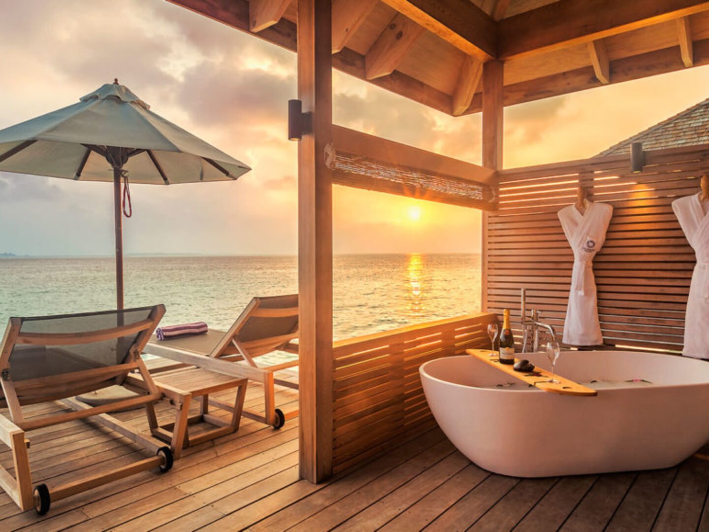 HurawalhiRomanticOceanVillaTerrace