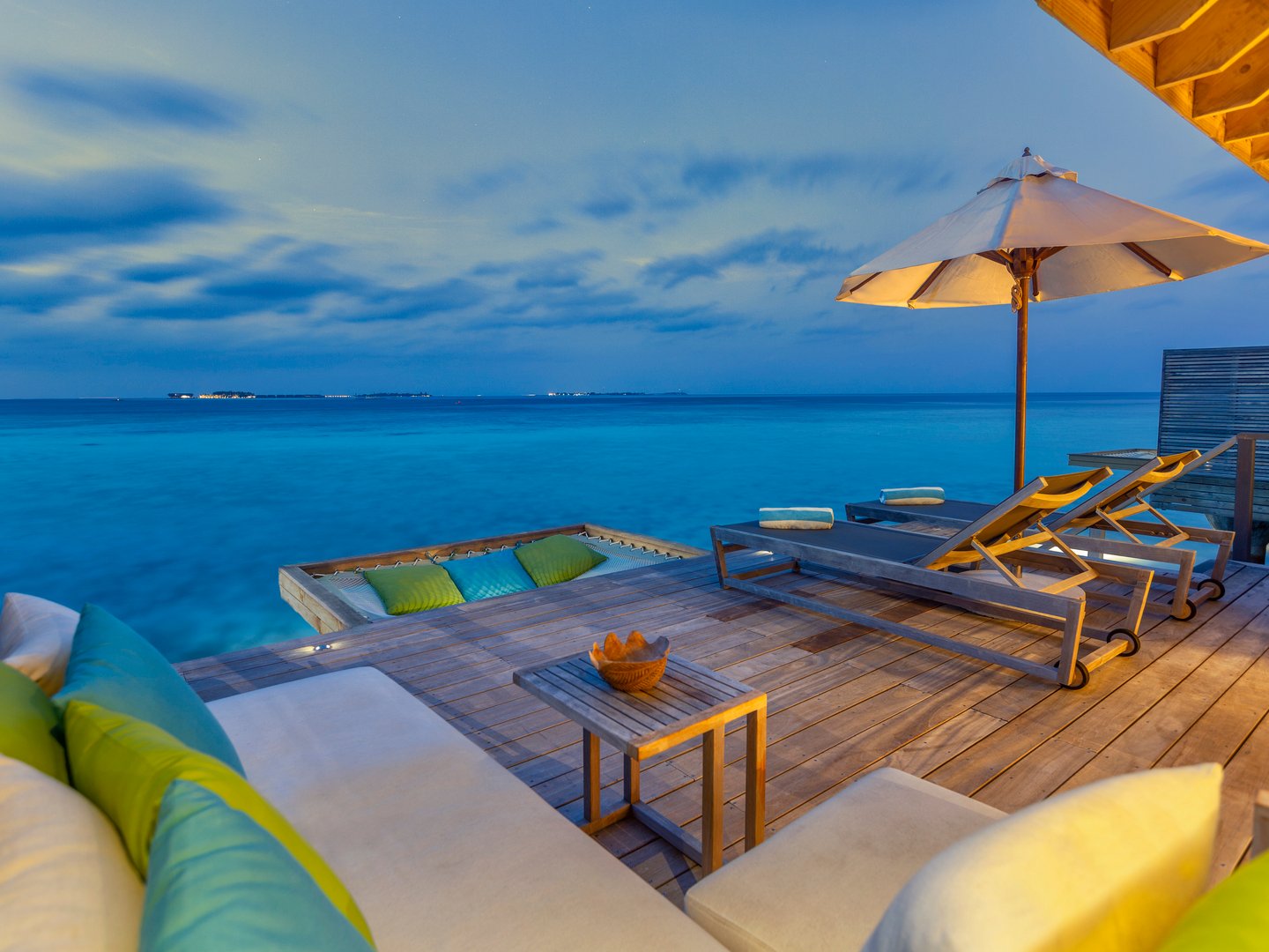 Romantic-Ocean-Villa-Exterior-4